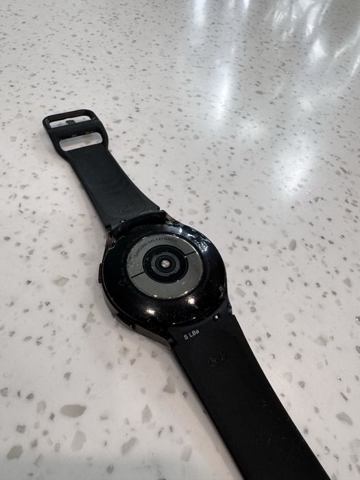 Zegarek Samsung Galaxy Watch 4 44 mm GPS, bardzo dobry smartwatch!