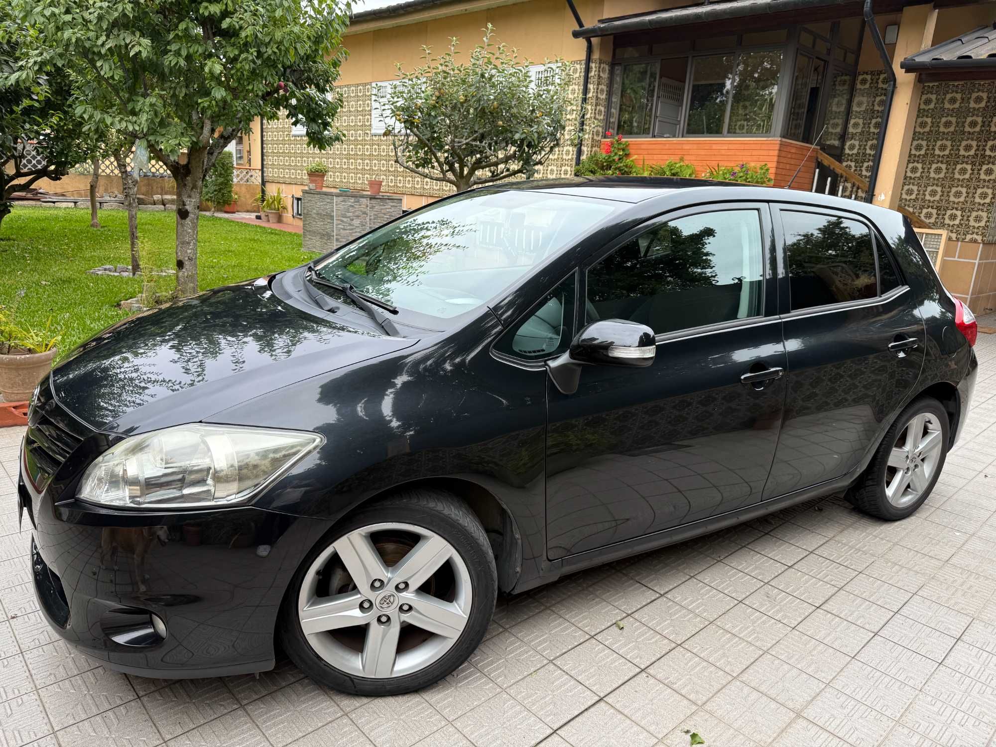 Toyota Auris 1.4 D-4D Pack Sport