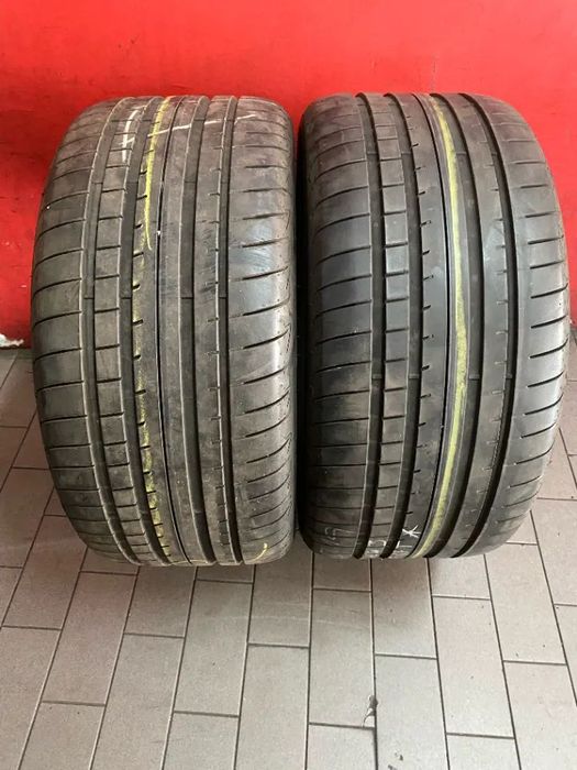 2 Pneus 275//35/19 Goodyear Eagle F1 Asymetric * RFT 100Y com mais de 85% de piso