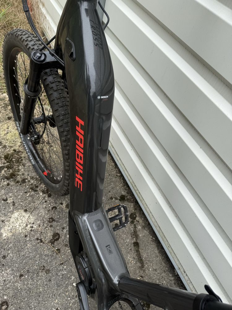 Rower elektryczny Haibike trekking cros low M 2024r. 625wh bosch 85nm