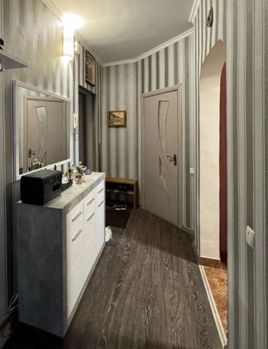 Продаж 3-кімнатної, дворівневої квартири у Луцьку