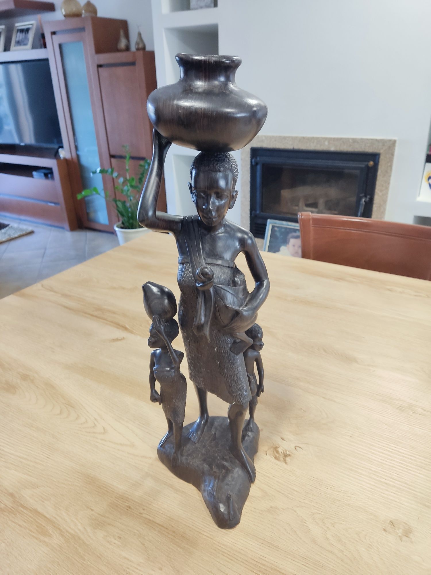Estatuetas de arte africana