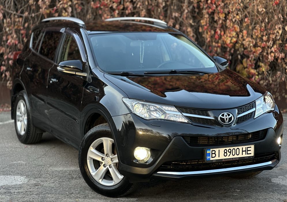 Toyota Rav 4 official