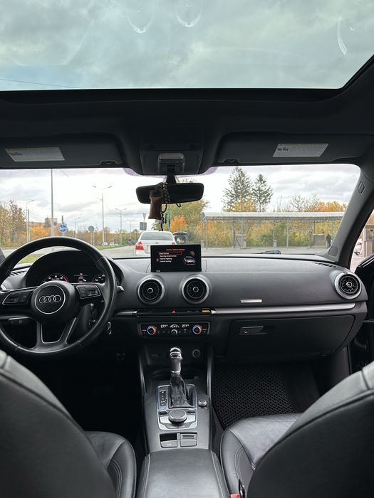 Продам Audi A3 2018, хороший стан