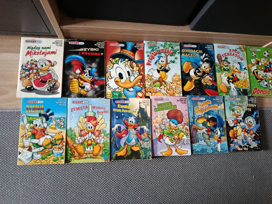 Komiks gigant Kaczor Donald kompletny rocznik 2010