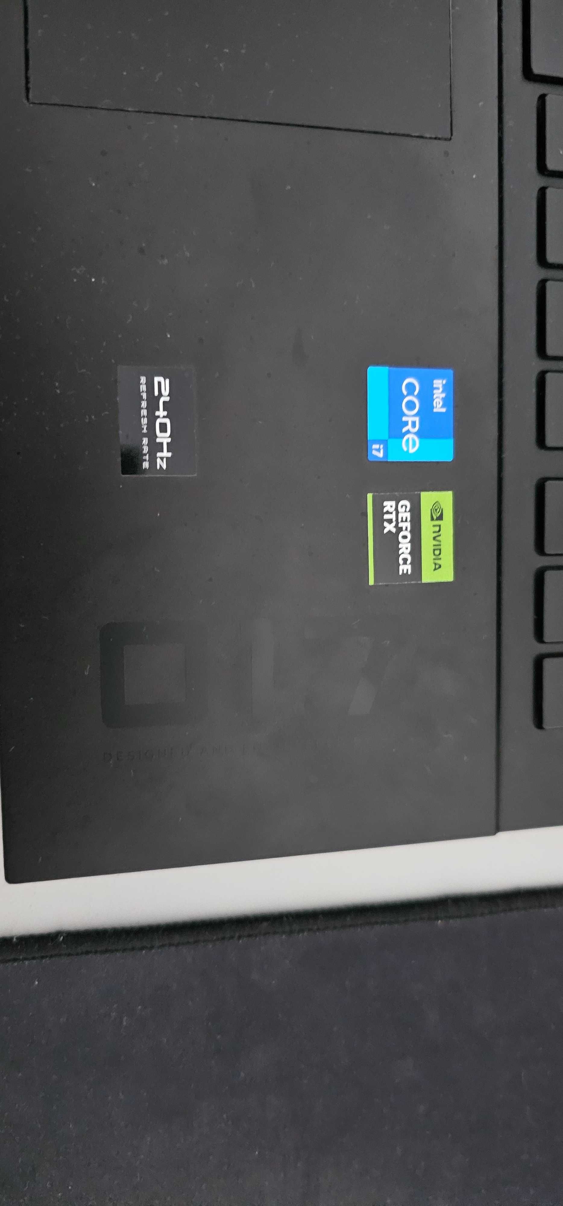 HP OMEN 17 I7 13700HX RTX4070 + Gratisy Laptop Gamingowy