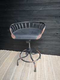 Industrialny stołek, krzesło barowe z regulowaną wysokością, hoker