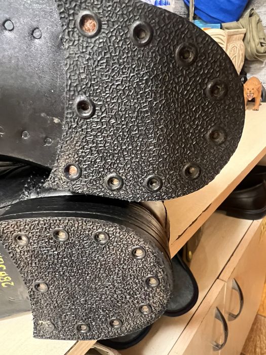 Продам,офицерские хромовые сапоги,времен СССР,размер 39