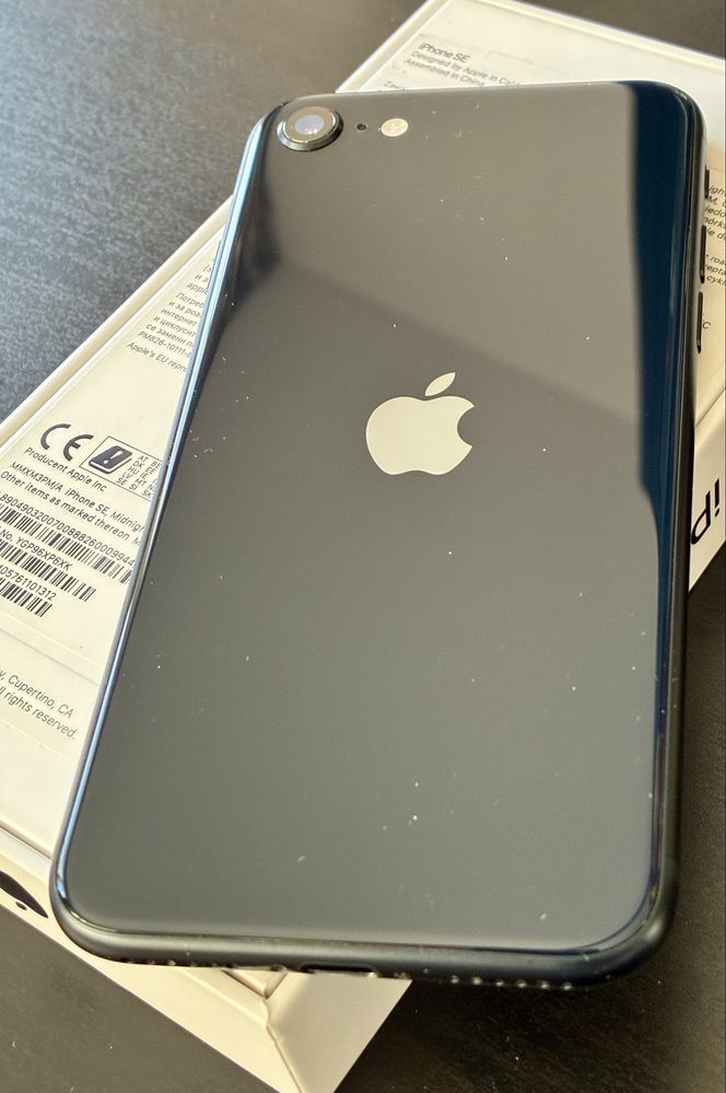 iPhone SE3 black 256GB Mode A2783