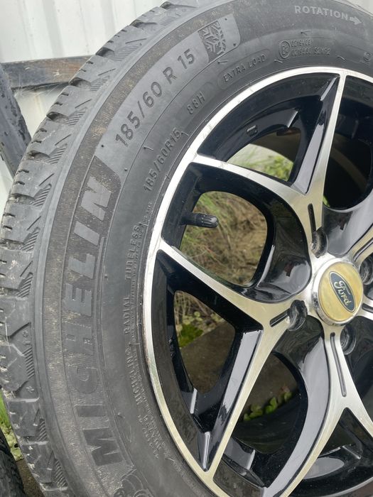 Диски Ford r15 4*108 в зборі із зимовою гумою michelin 185/60