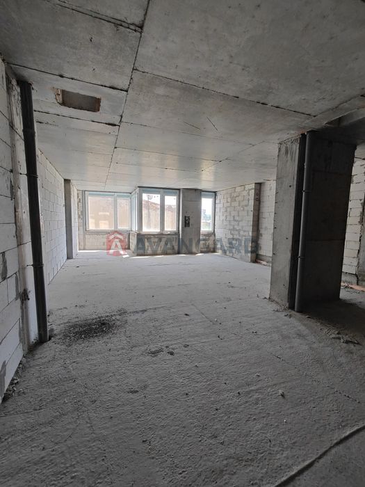 Продам простору 2к біля парку Глоби ЖК Central Park