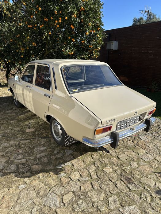 Renault 12 L como novo