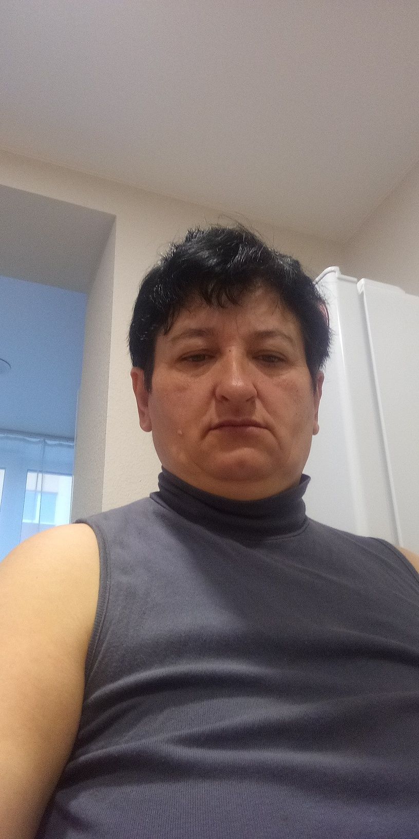 Помогите хто можете хоть чем нібуть будь ласка даю номер