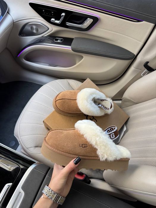 UGG з резинокою.