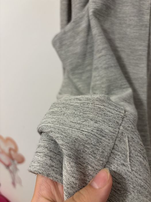 Szary sweterek kardigan z kieszeniami Reserved