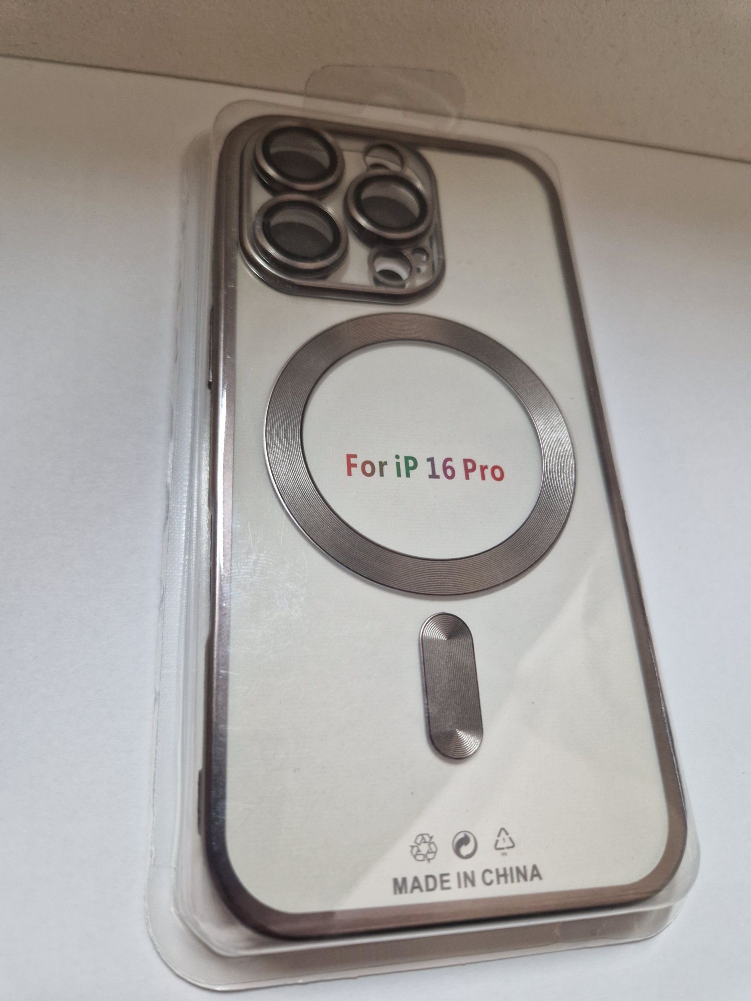 Metallic Magsafe Case do Iphone 16 Pro Tytan
