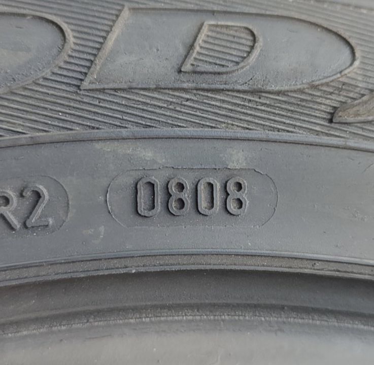 Шины гума покрышки колёса 205/55R16 GoodYear ПАРА