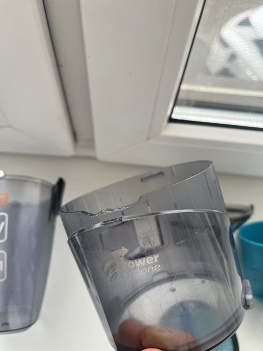 Аккумуляторний пилосос philips