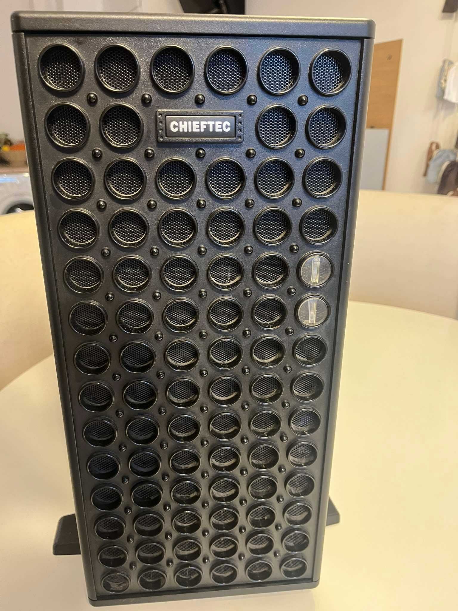 Komputer stacjonarny: Intel Core i7-3770, 16GB DDR3, ECS H67H2-M: UEFI