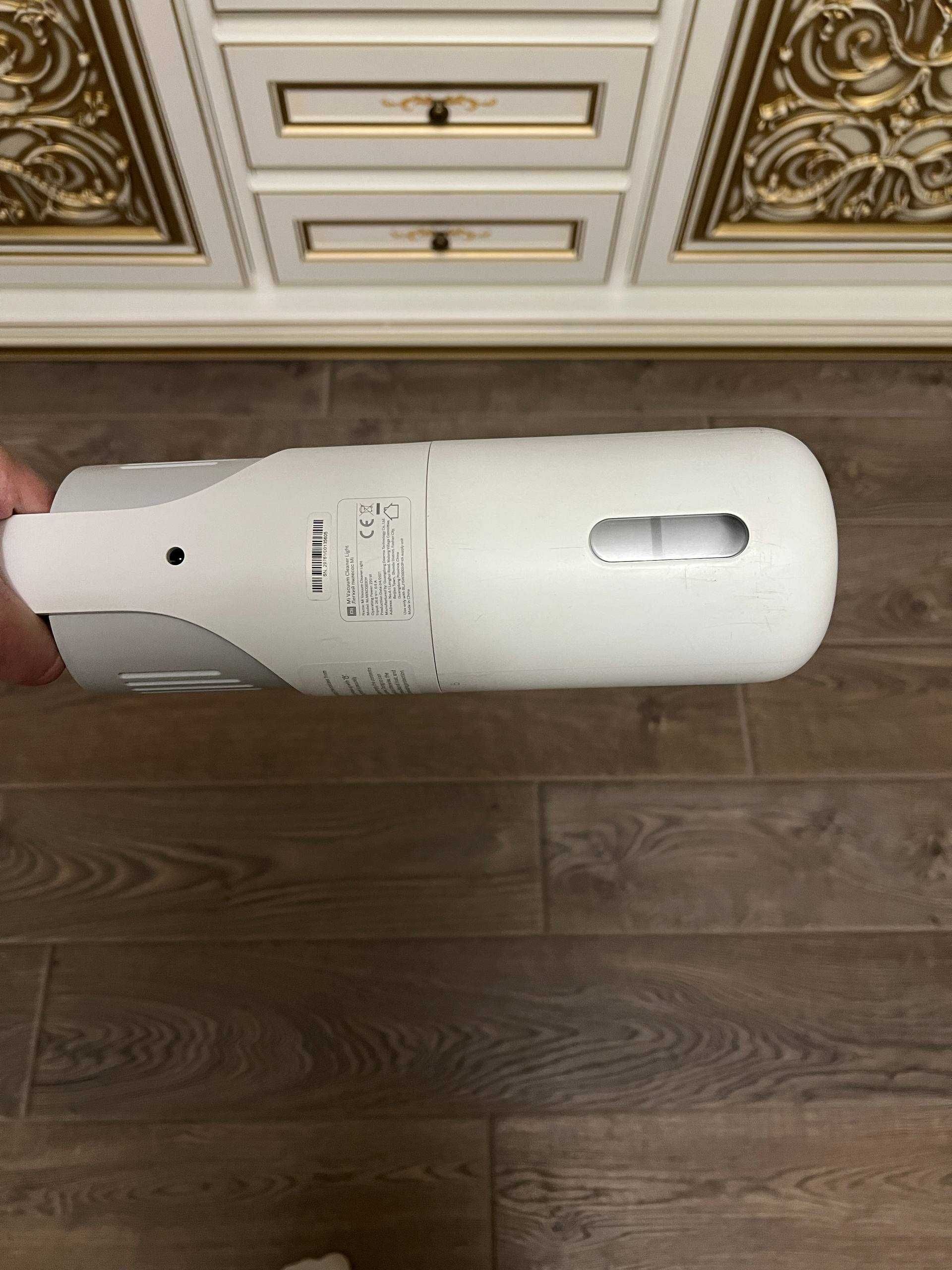 Якісний! Акамуляторний вертикальний пилосос Xiaomi 220W