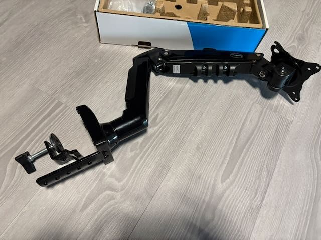 Invision Suporte monitor secretária ecrãs de 19 a 32 polegadas