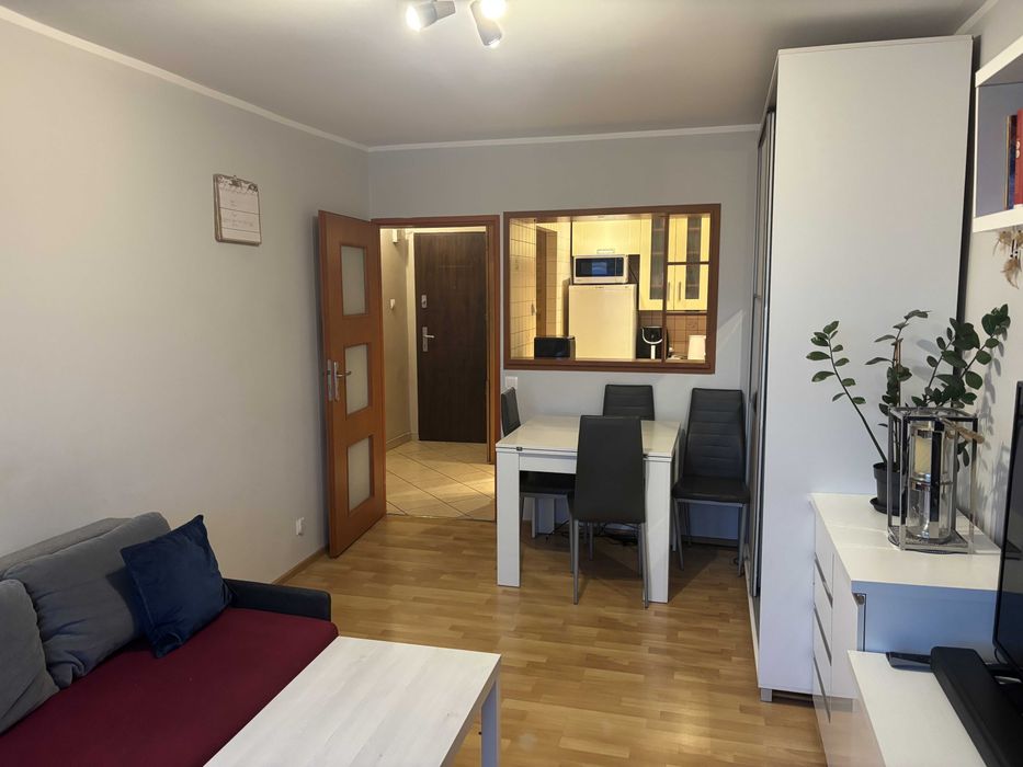 Wynajmę mieszkanie, 2 pok., os. Kosmonautów 3, od listopada