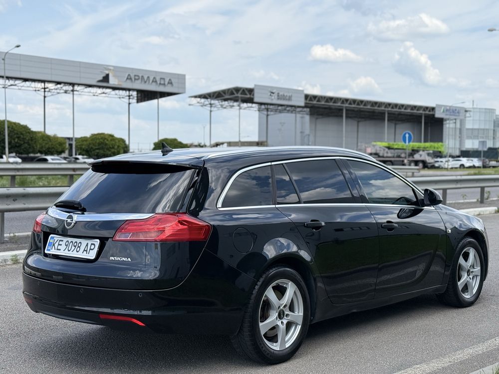 Продам Opel Insignia