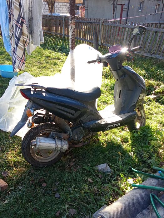 Продам скутер 79 кубів 3000грн