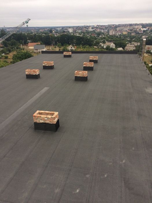 Покрівельні роботи-єврорубіроід