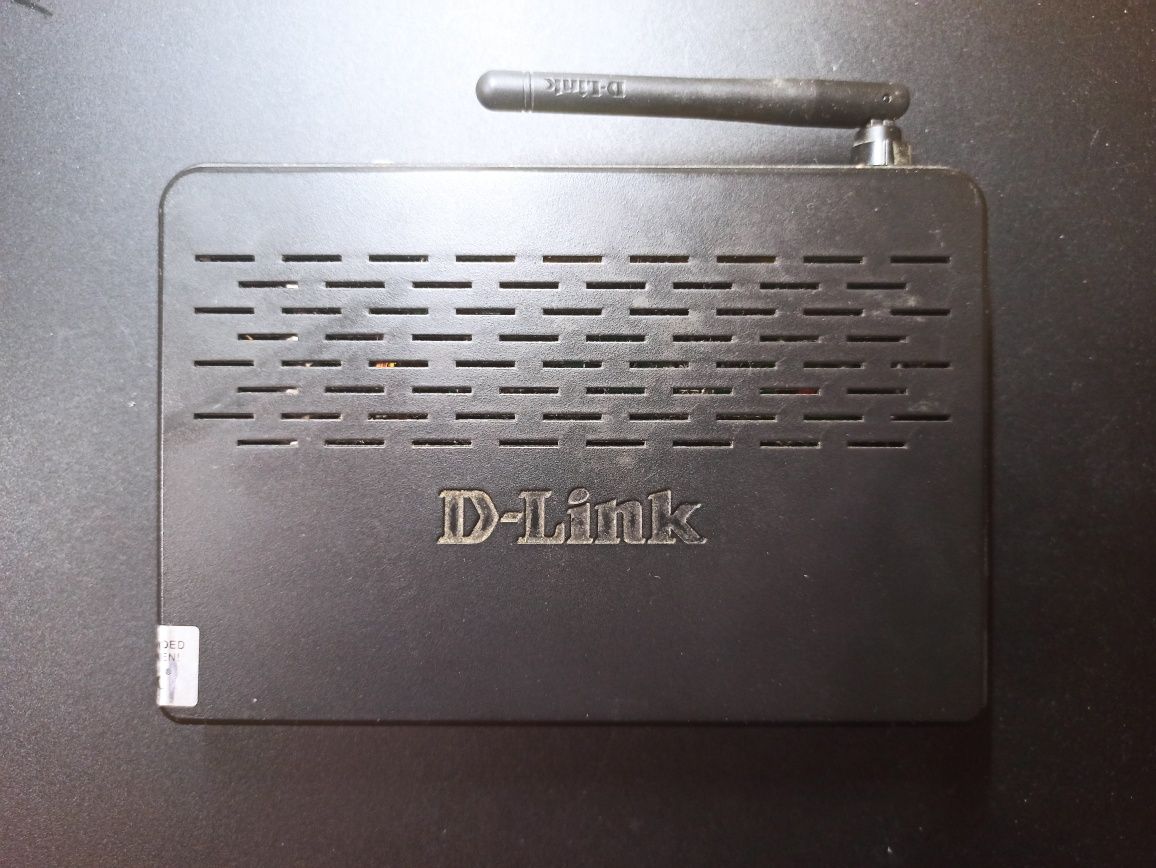 Роутер D-Link DSL-2640U