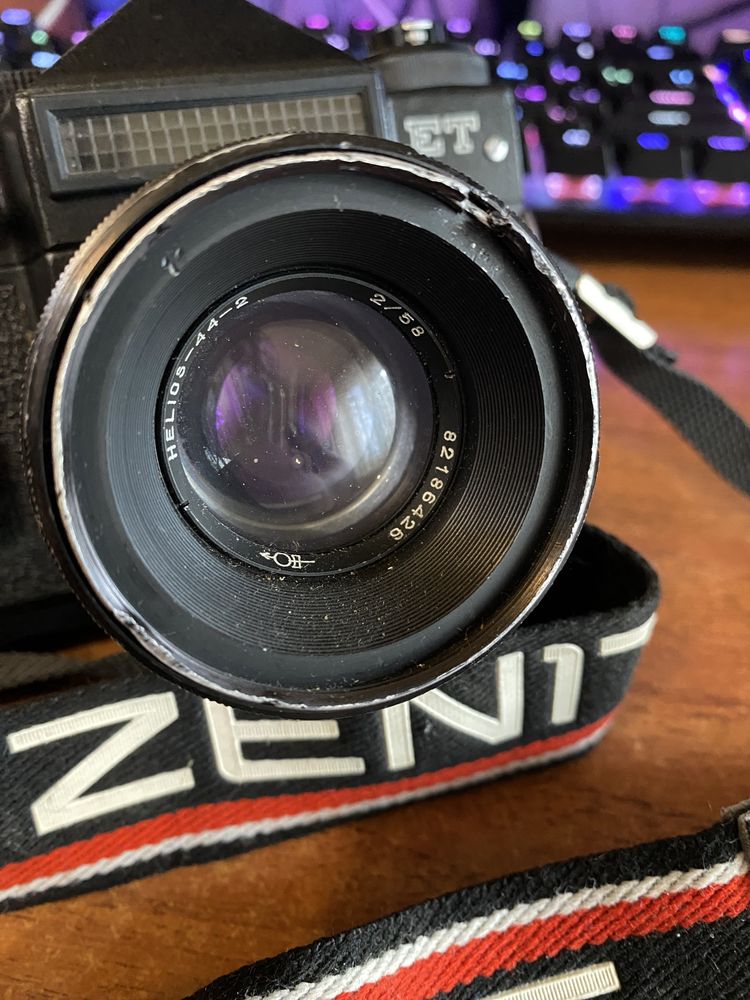 Продам фотоаппарат зенит zenit ET