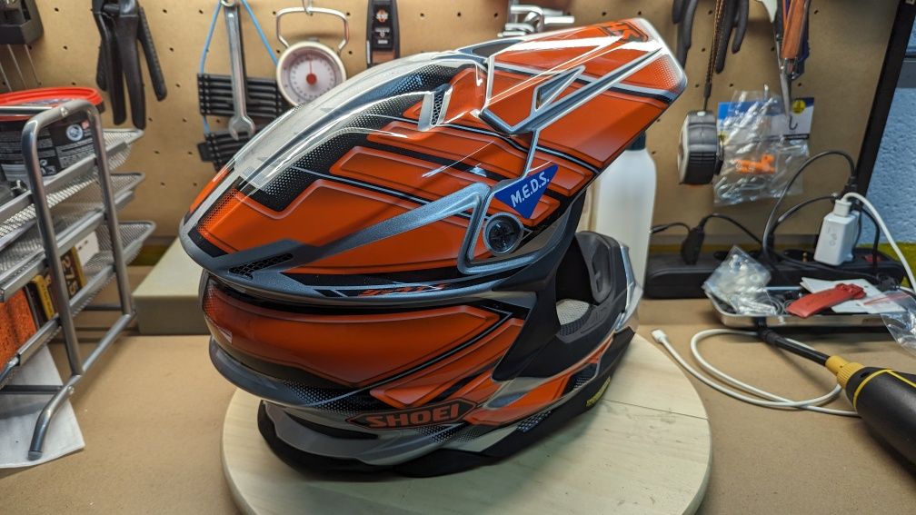 Shoei VFX-WR Tam XS