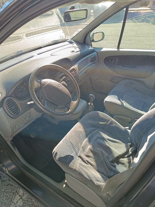 Renault Scenic 1.9 dci