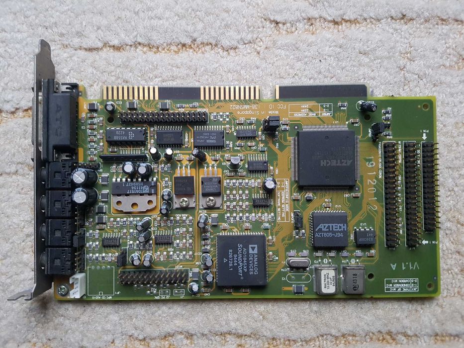 Stara retro karta dżwiękowa  Analog Devices AD1845XP