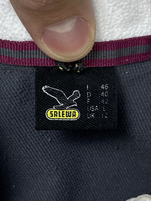 Salewa жилетка L размер женская белая оригинал