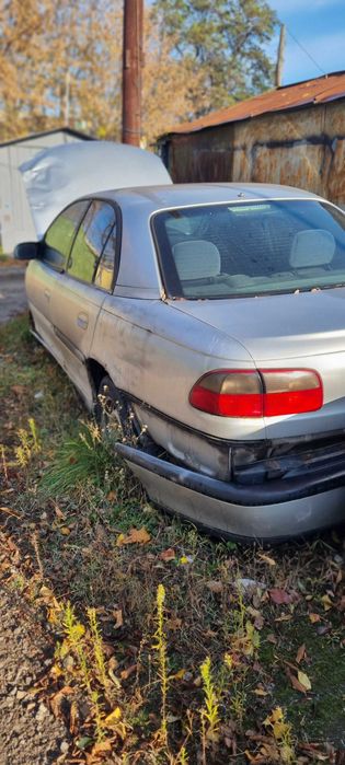 Opel Omega 1999 продам запчастини
