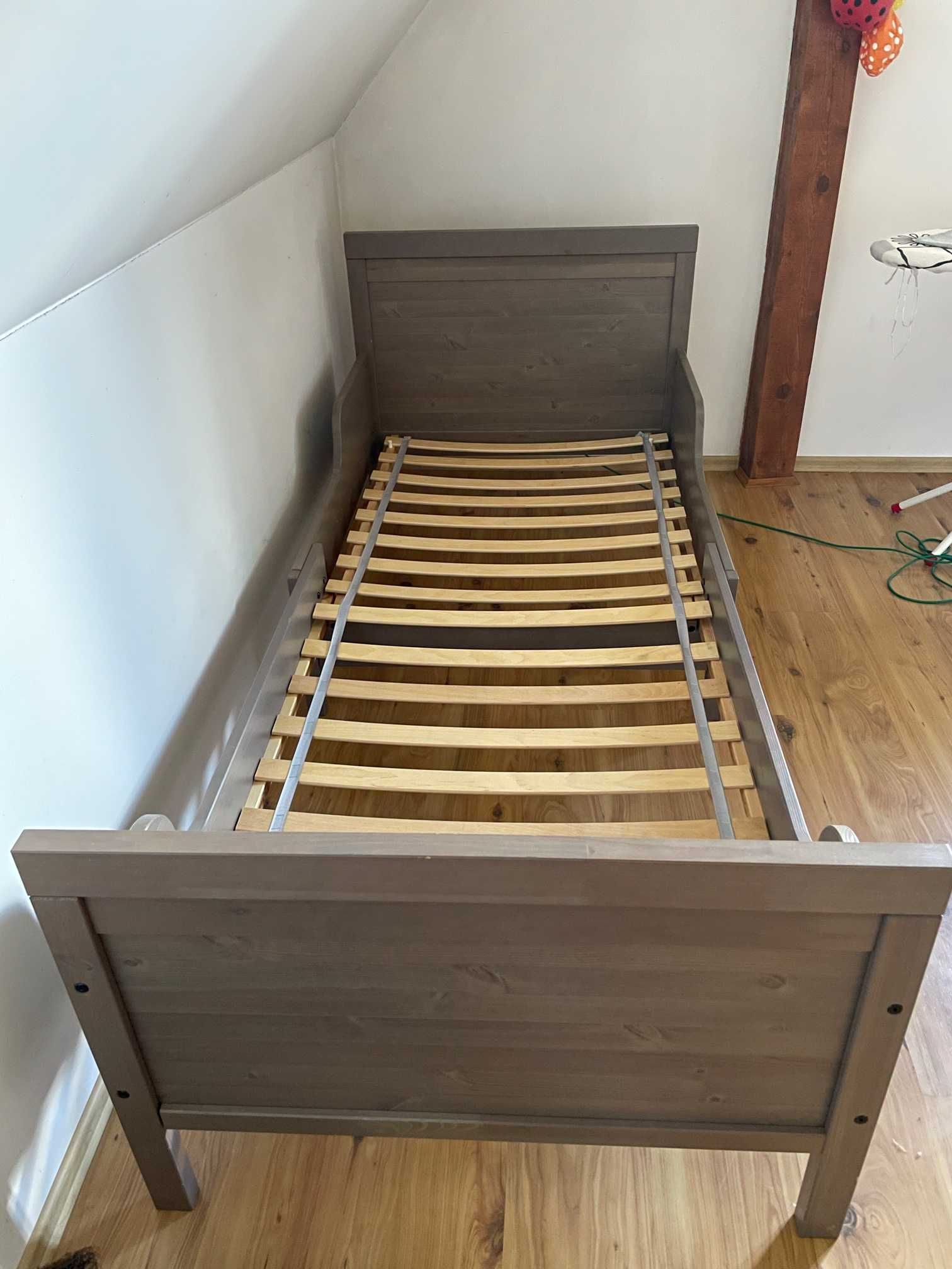 łóżko LURÖY z materacem i dnem (IKEA)