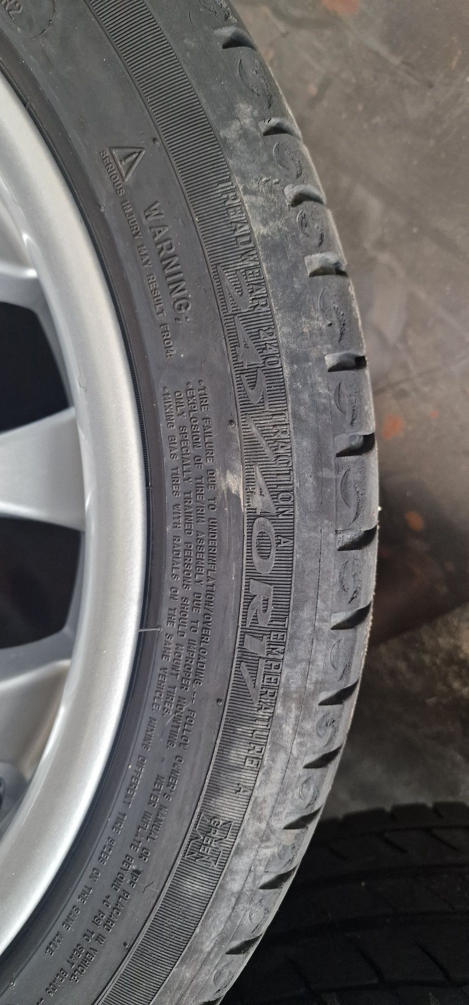 Felgi z  oponami 17 bmw 5×120