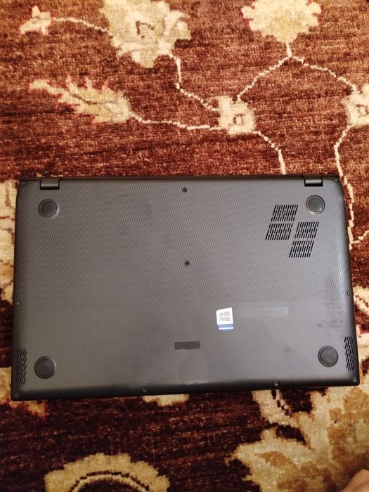 Asus VivoBook i7 com reconhecimento facial