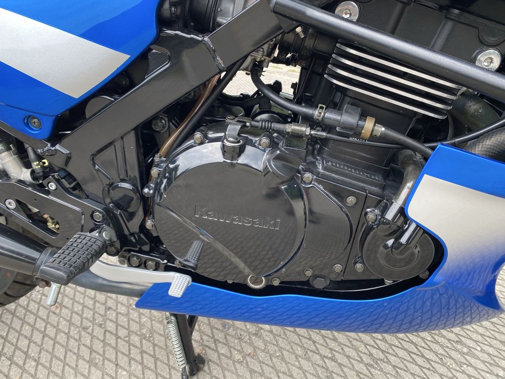 Свіжопригнаний kawasaki gpz 500