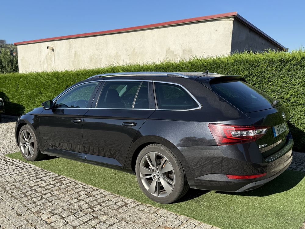 Skoda superb 2.0 150cv caixa dsg