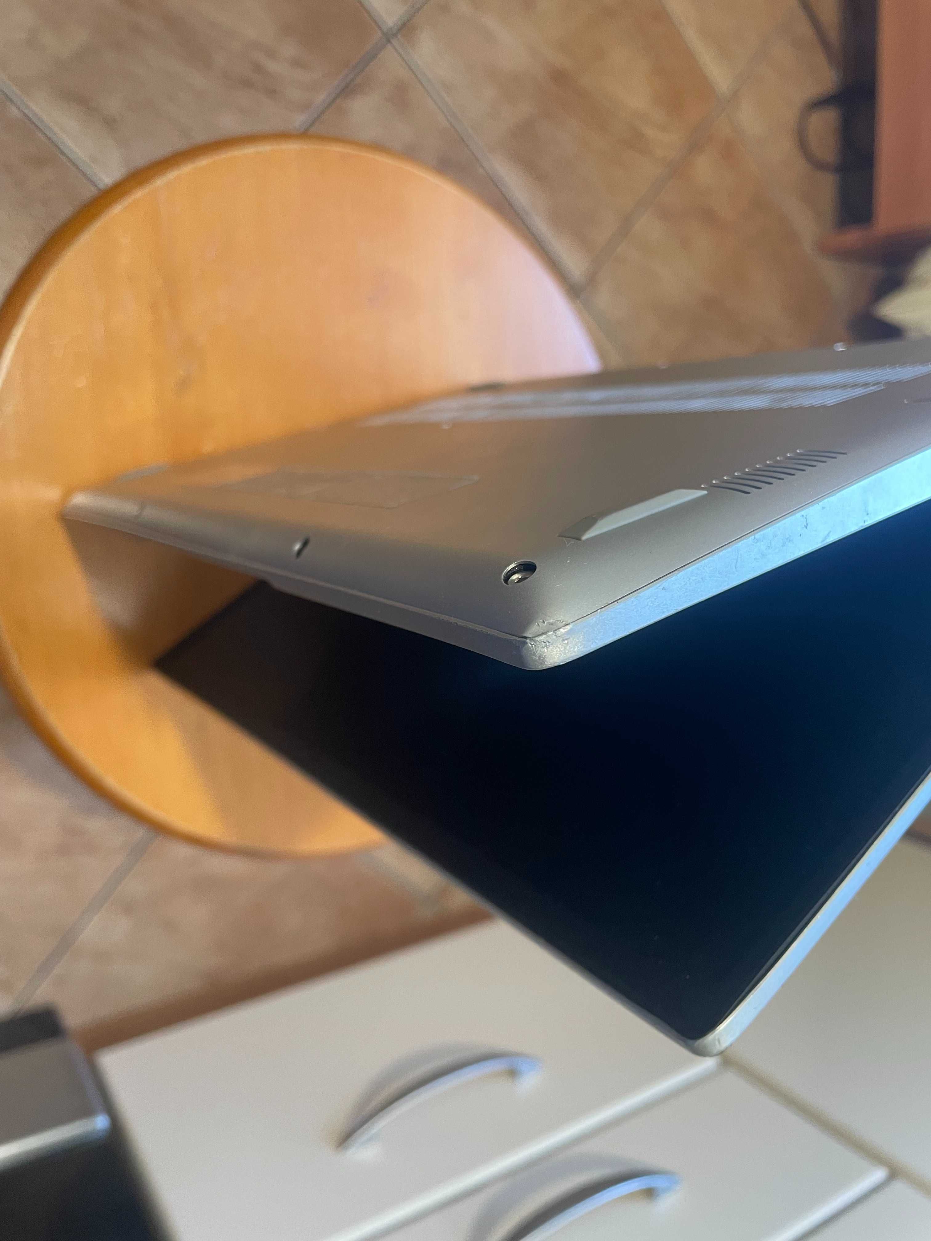 Acer Swift 3 SF314-511, i5-1135G7, 8gb, 256ssd