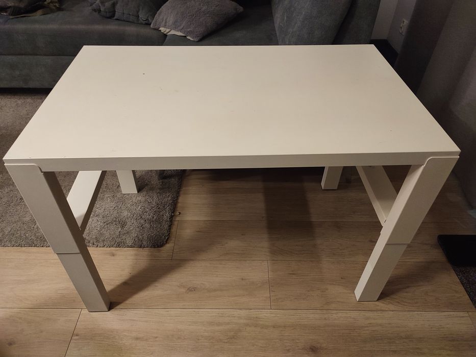 Biurko, stół z regulacją wysokości