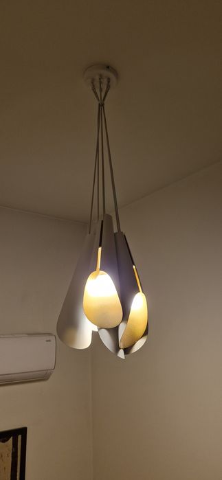 LUMINEX CALYX WHITE-GOLD   PRODUKTU:

Rodzina: Calyx

Wysokość: 110cm