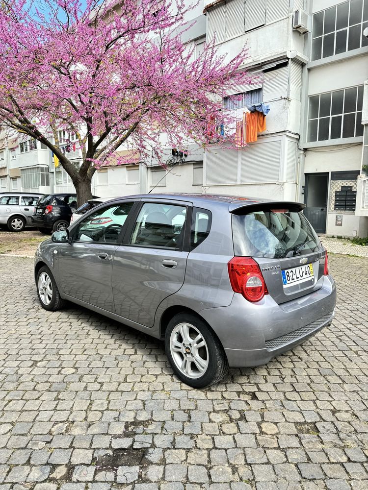 Aveo 1.2 Bi-Fuel Estado Impecável