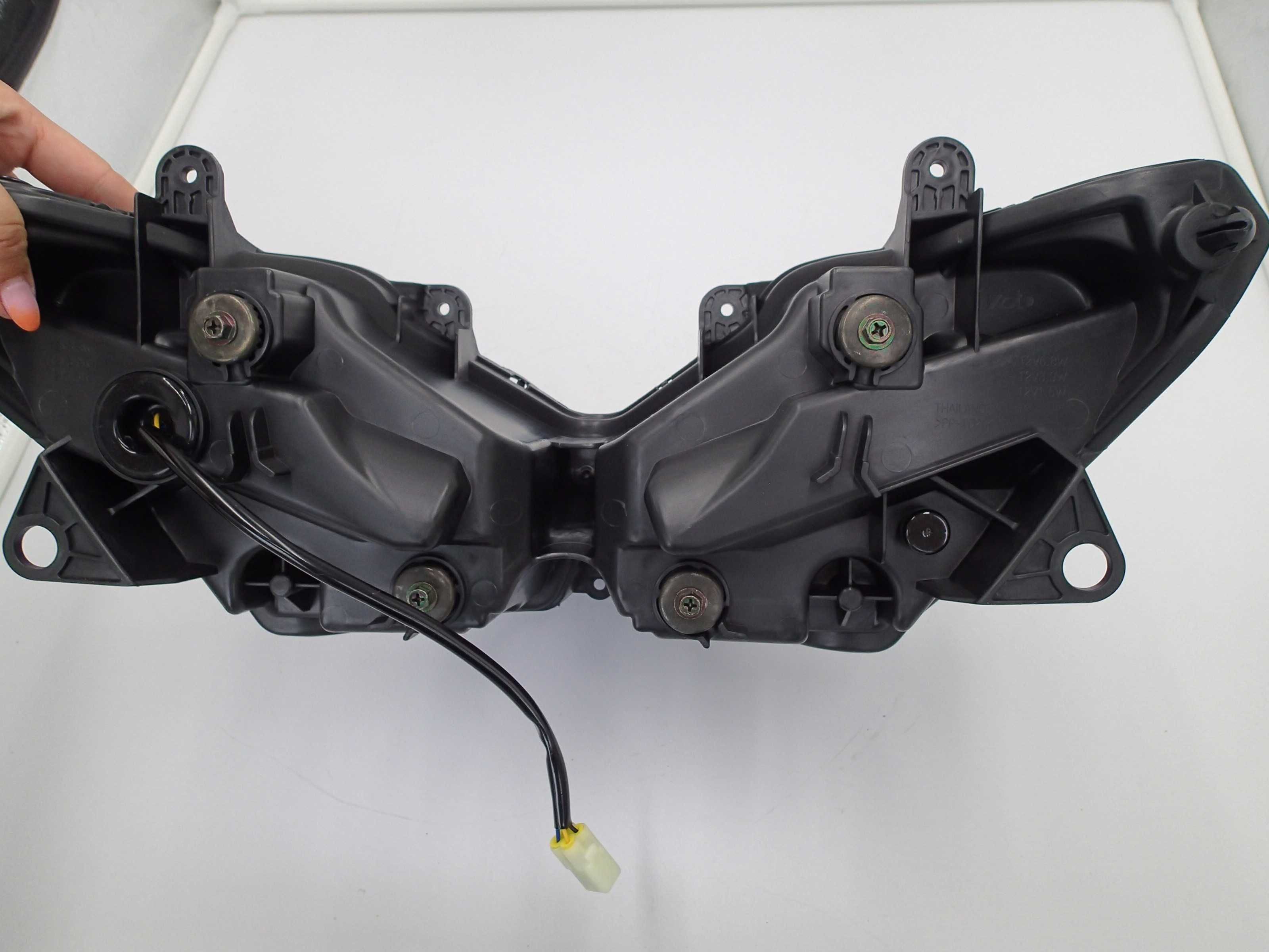 Kawasaki Ninja 400 Ninja 650  reflektor lampa LED NOWA