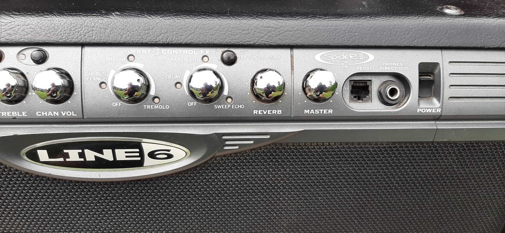 Wzmacniacz do gitary elektrycznej Line 6 Spider II  2 X Celestion 150W