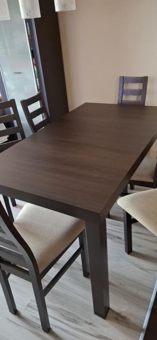 Stół jadalniany + 6 krzeseł