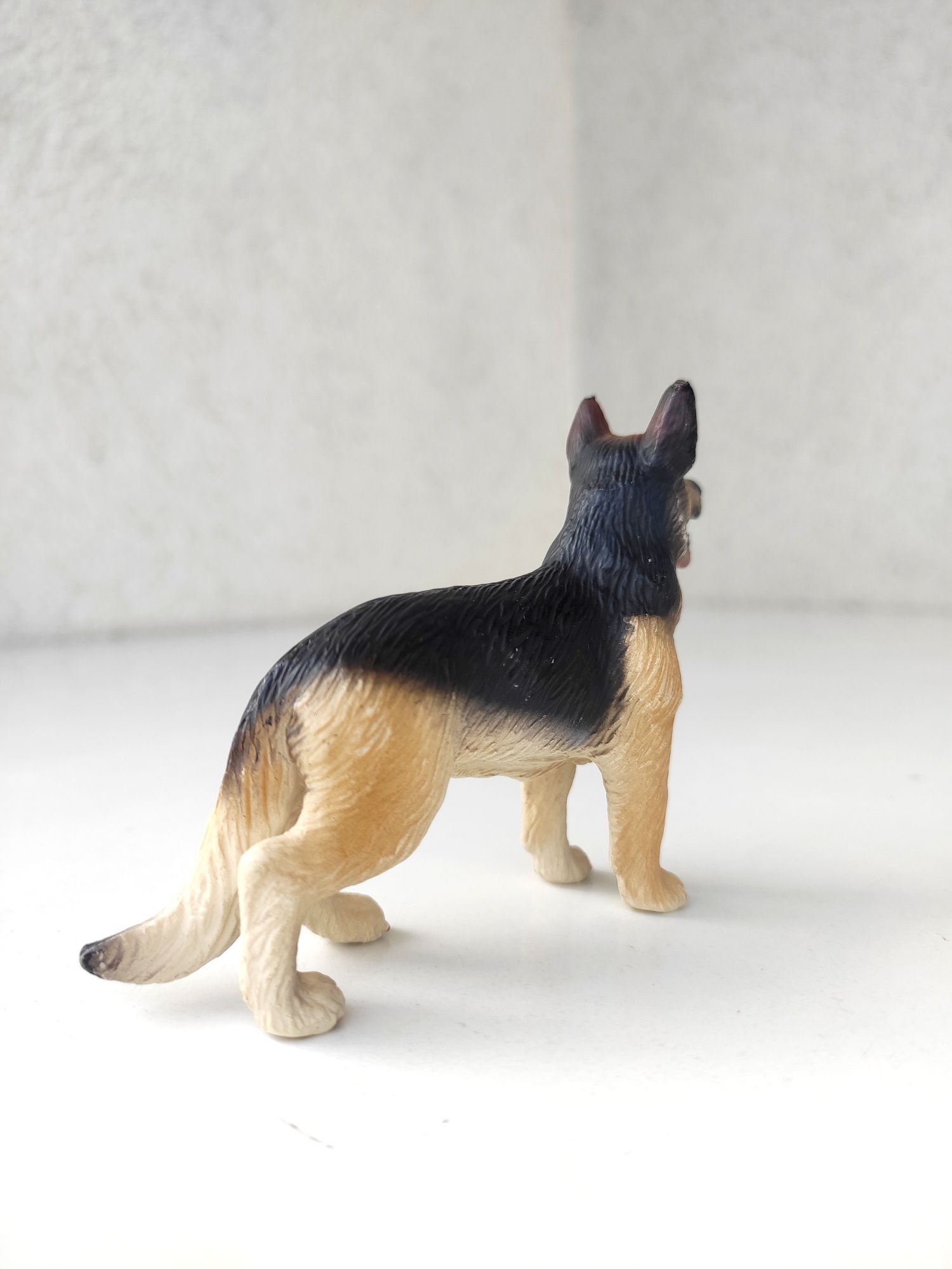 Schleich owczarek niemiecki 2003.