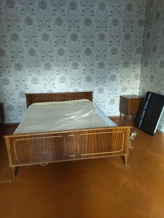 Продам сталінку в центрі міста
